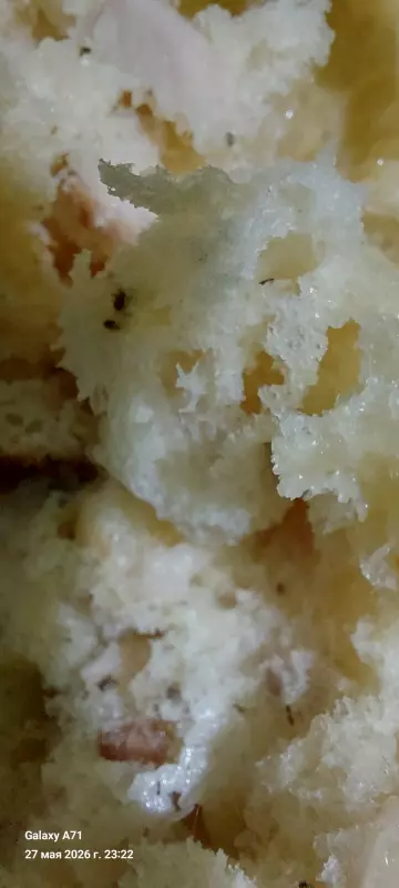 Булочки с беконом, зелёным луком и сыром моцарелла