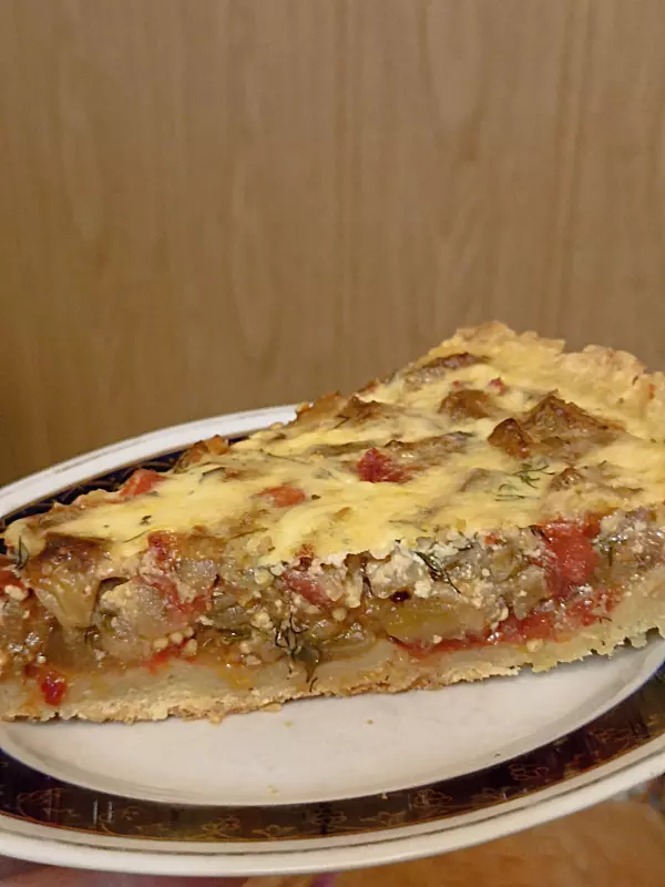 Тарт с баклажанами и помидорами