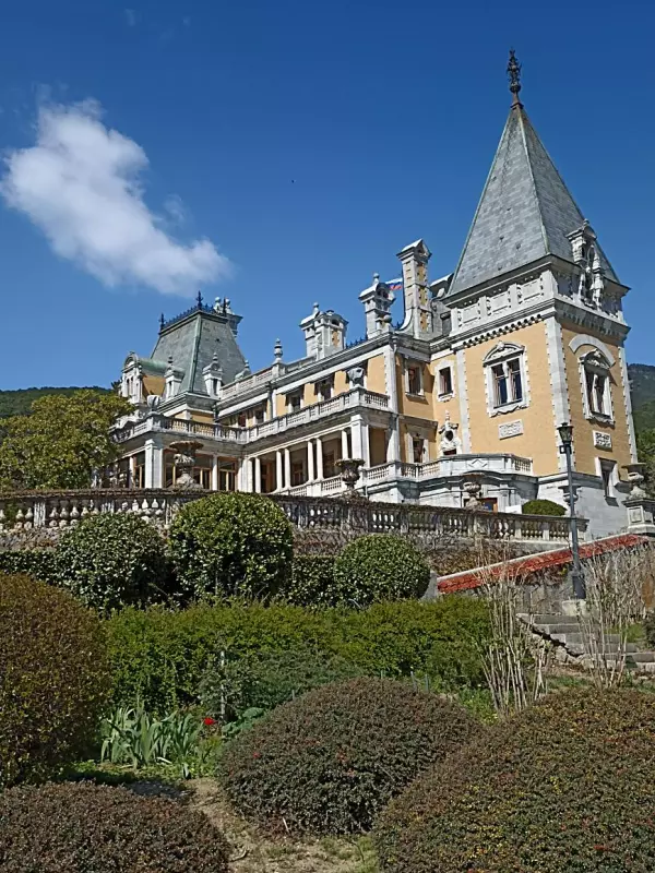 Дворцы Крыма - история в камне