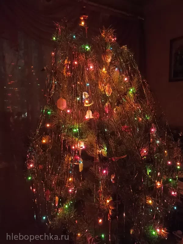 Похвастаемся елками!