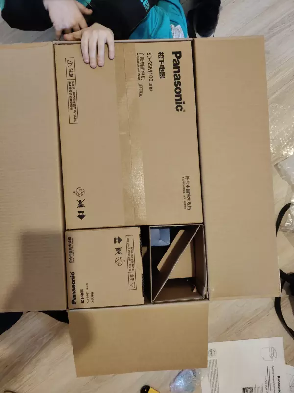 Хлебопечка Panasonic SD-SSM100 с паровым выпеканием