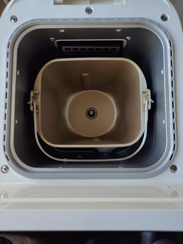 Хлебопечка Panasonic SD-SSM100 с паровым выпеканием