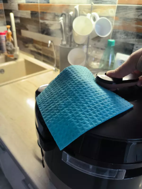 Скороварка-мультиварка Midea MPC 6001 и 6002