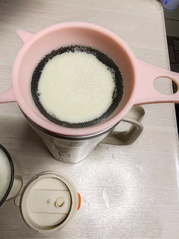 Соевая корова (аппарат для получения соевого молока, soy milk maker)