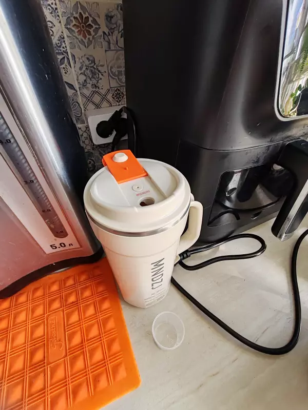 Соевая корова (аппарат для получения соевого молока, soy milk maker)