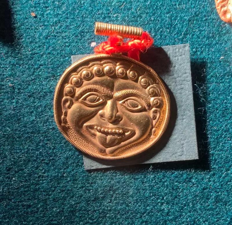 Кино вино и домино от Френка Галлагера