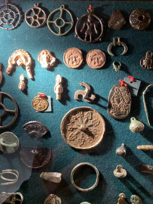 Кино вино и домино от Френка Галлагера