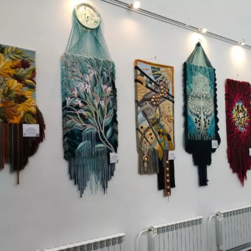 Tapтaлeтки & Ко