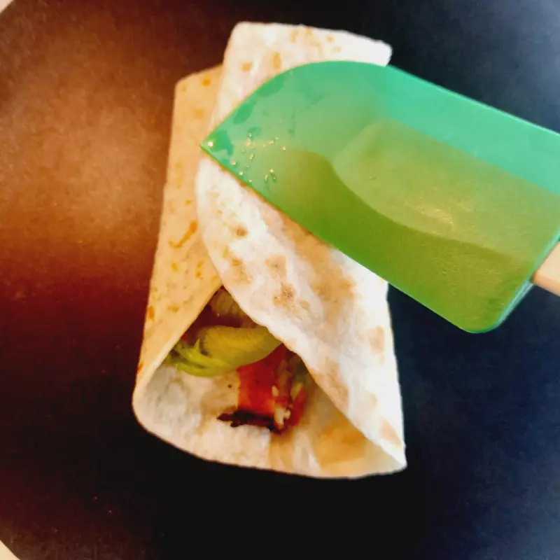 Tortilla Maker или тортилья мейкер. Чапатница или прибор для выпекания лепёшек