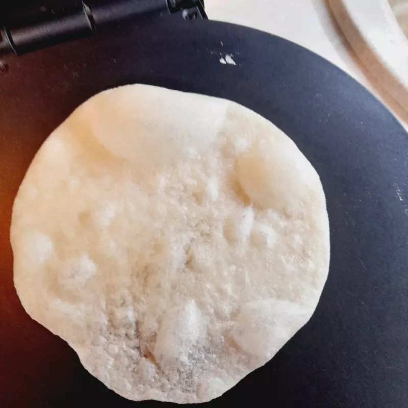 Tortilla Maker или тортилья мейкер. Чапатница или прибор для выпекания лепёшек