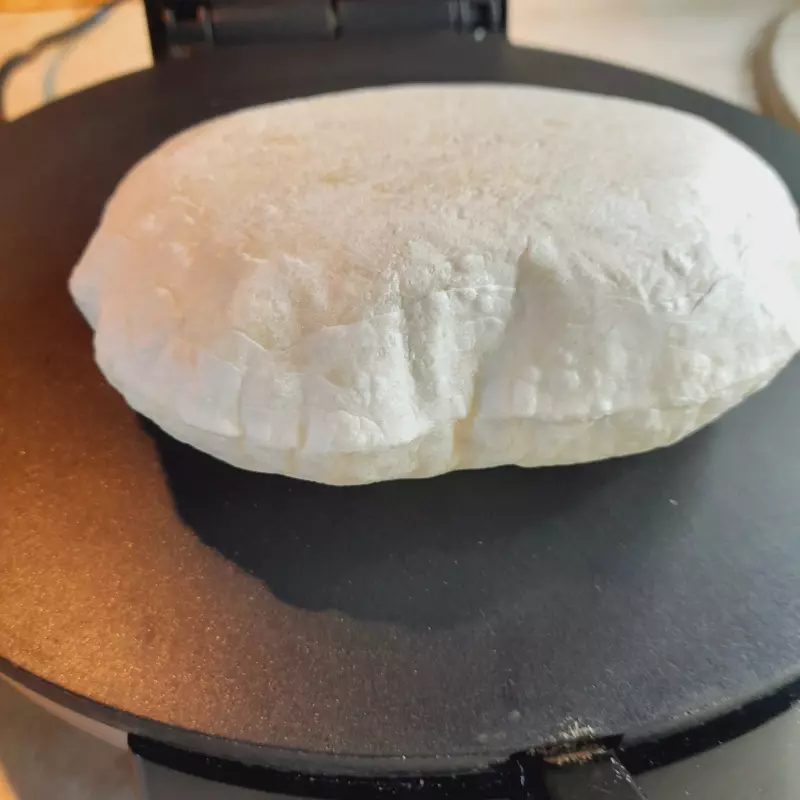 Tortilla Maker или тортилья мейкер. Чапатница или прибор для выпекания лепёшек
