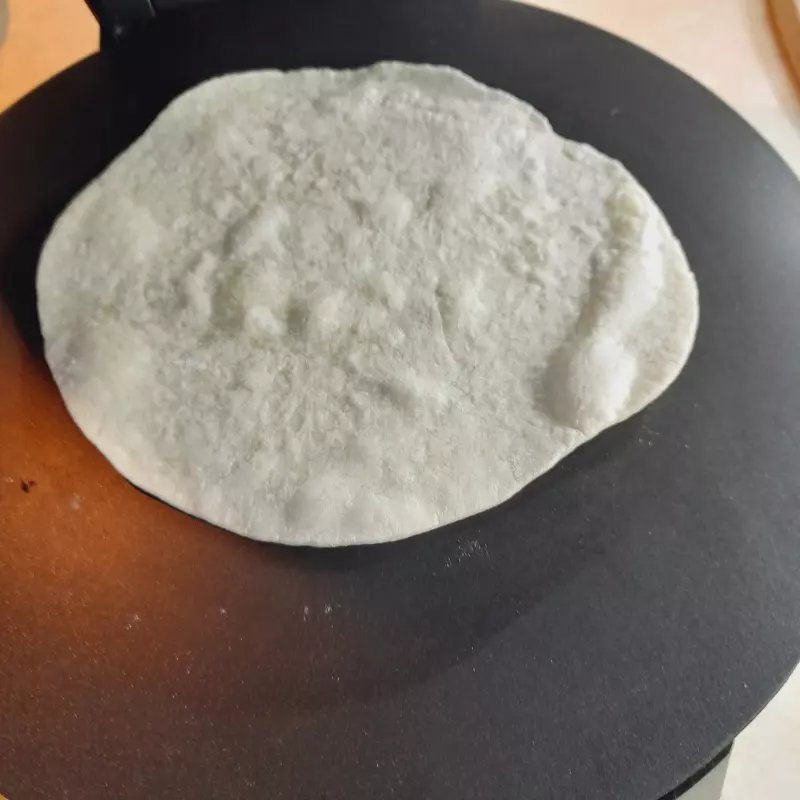 Tortilla Maker или тортилья мейкер. Чапатница или прибор для выпекания лепёшек