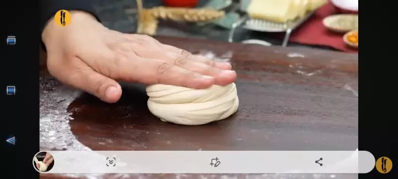 Сырная паратха «Анда»