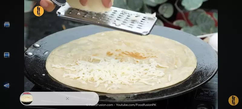 Сырная паратха «Анда»