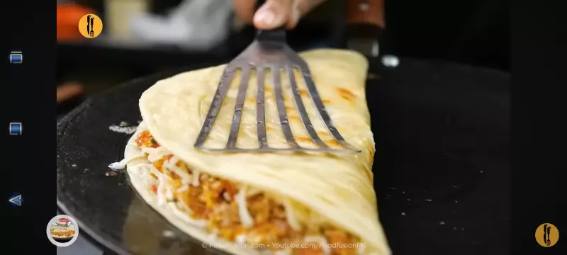 Сырная паратха «Анда»