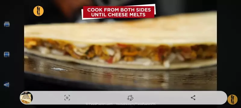 Сырная паратха «Анда»