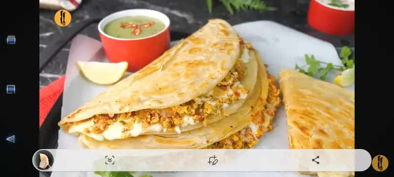 Сырная паратха «Анда»