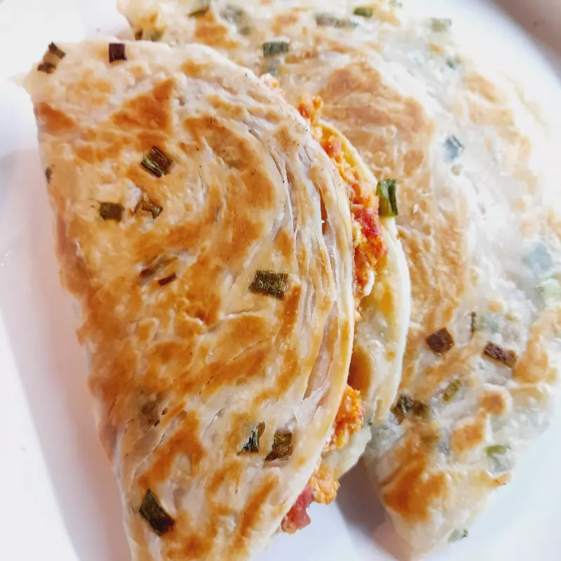 Сырная паратха «Анда»