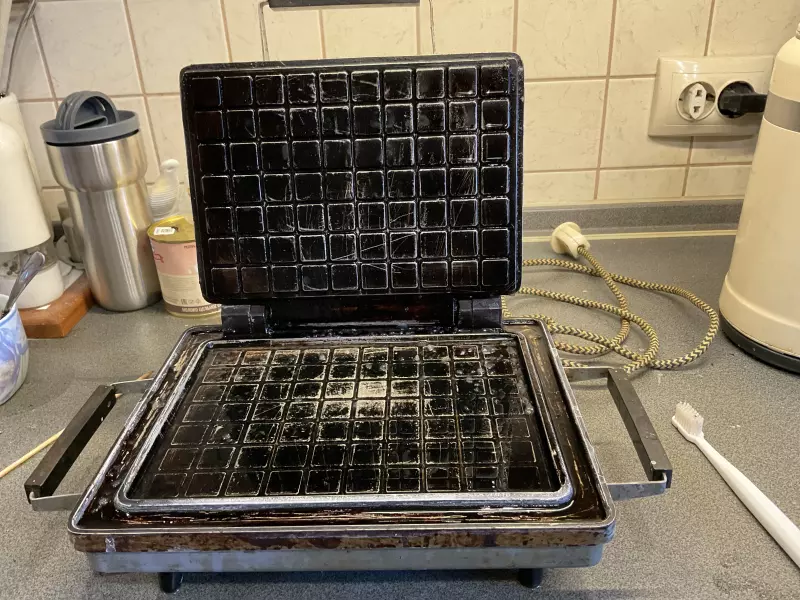 Федорино горе: моем, чистим кухонную утварь...