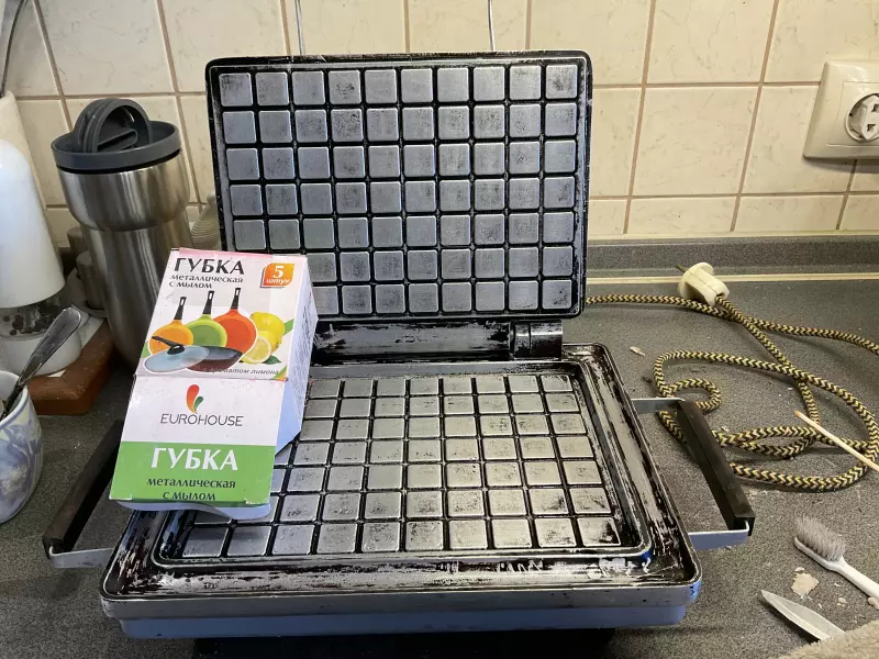 Федорино горе: моем, чистим кухонную утварь...