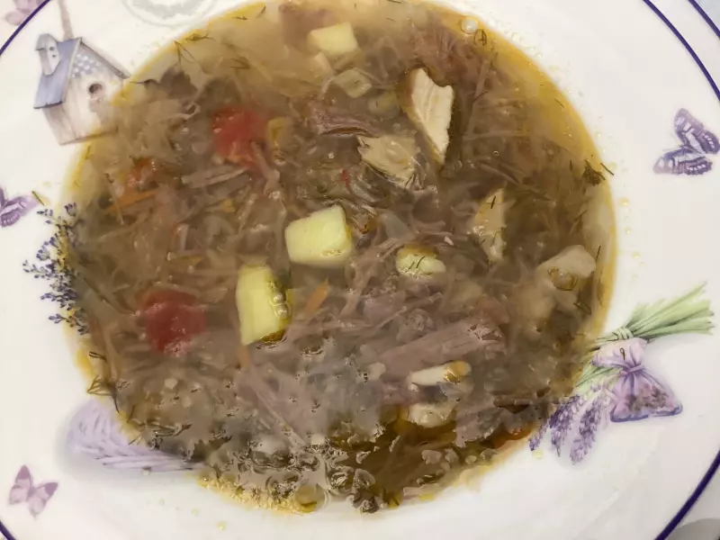 Щи. Кислые. С томленным приварком