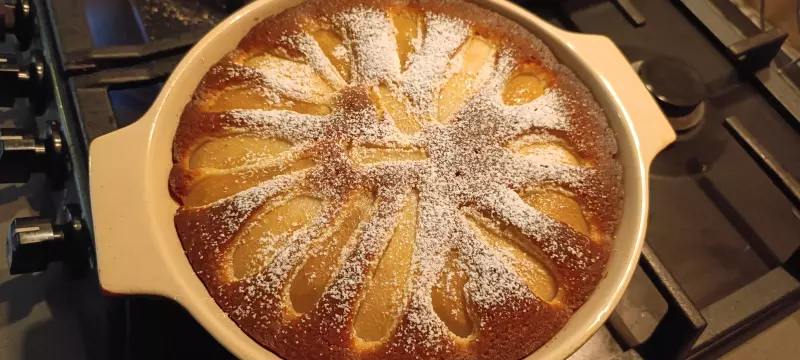 Пирог с грушами из творожного теста