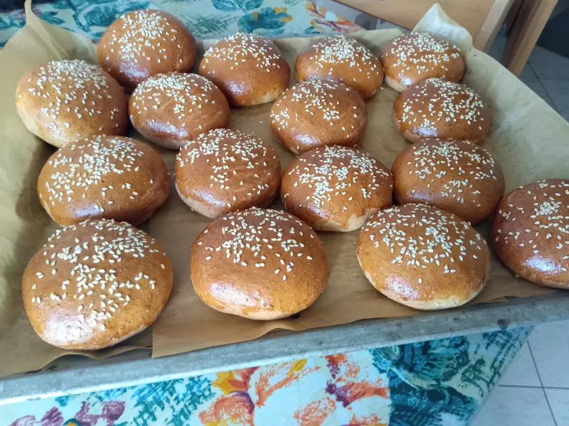 Булочки для гамбургеров от Дж. Хамельмана