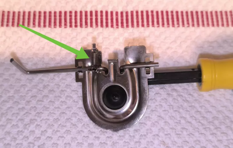 Болтается клапан дрожжевого диспенсера в ХП Panasonic  SD-ZB2512.