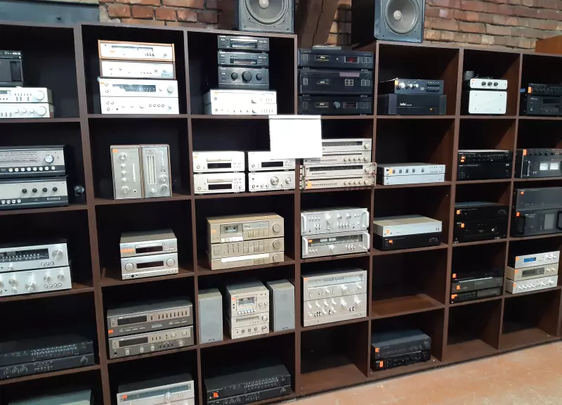 Барахолка СПб-Удельная: гайд для новичков (не газ)