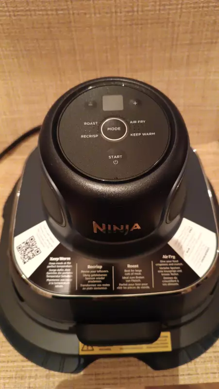 Аэрогриль Ninja Crispi FN101EUGY