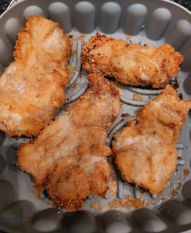 Аэрогриль Gfgril GFA-5500, 6,5 л, 2 ТЭНа (обзор)