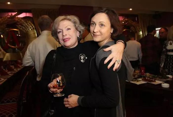 Селебрити-лайф