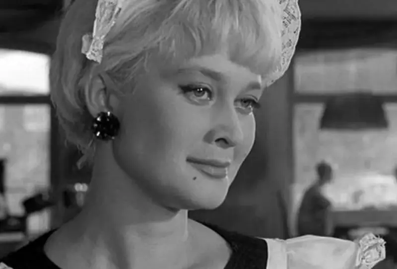 Селебрити-лайф