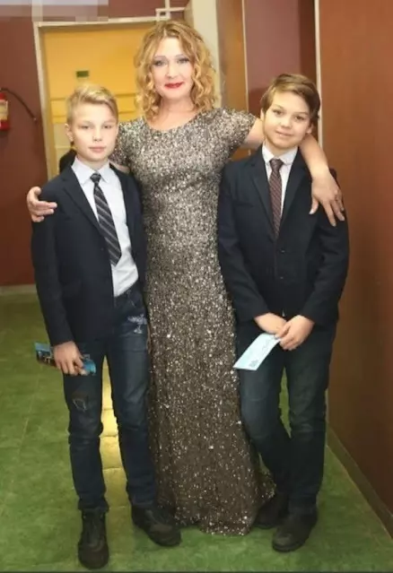 Селебрити-лайф