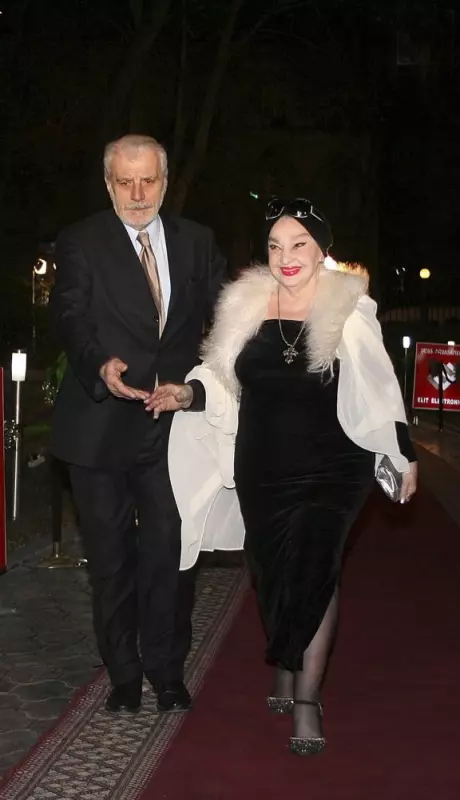 Селебрити-лайф