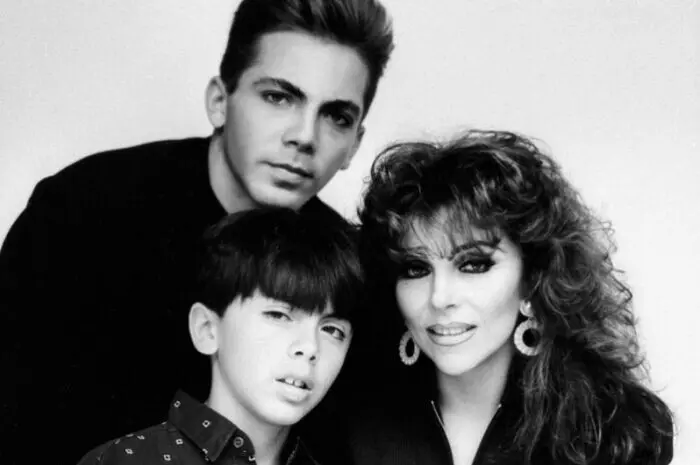 Селебрити-лайф