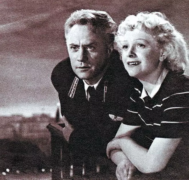 Селебрити-лайф