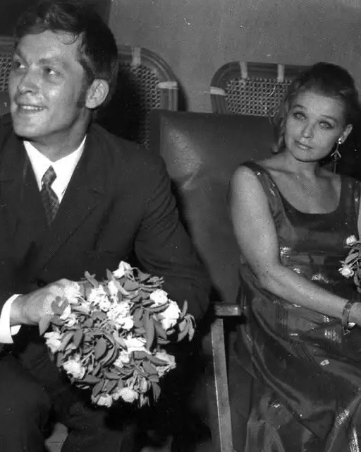 Селебрити-лайф