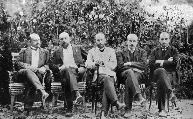 Селебрити-лайф