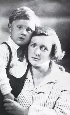 Селебрити-лайф