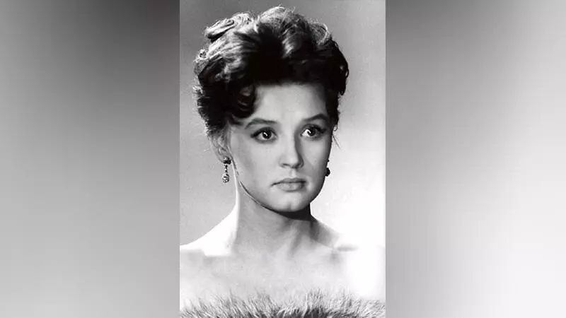 Селебрити-лайф