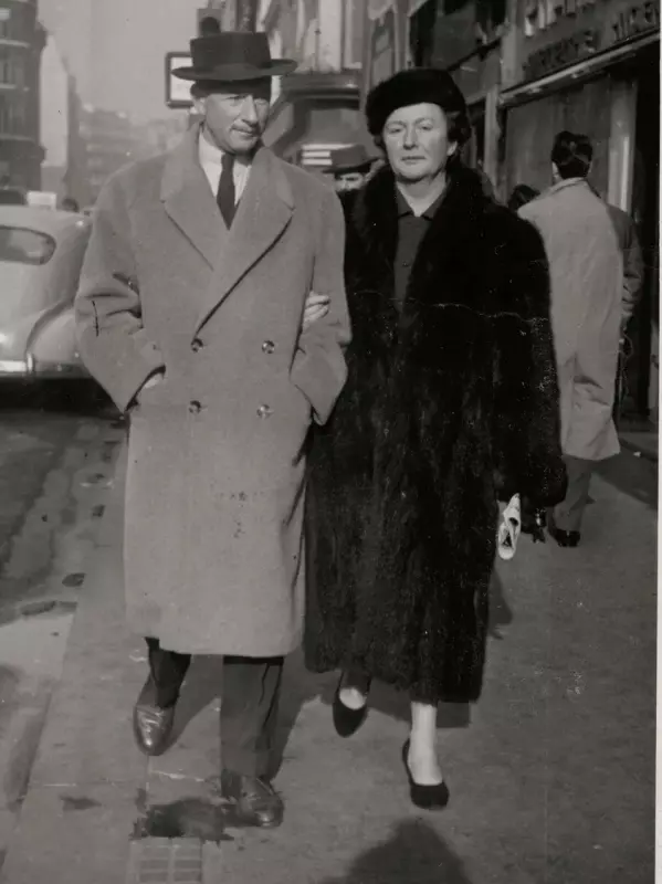 Селебрити-лайф