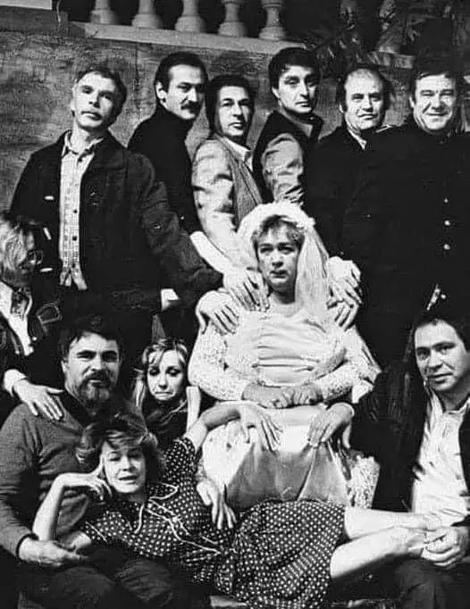 Селебрити-лайф