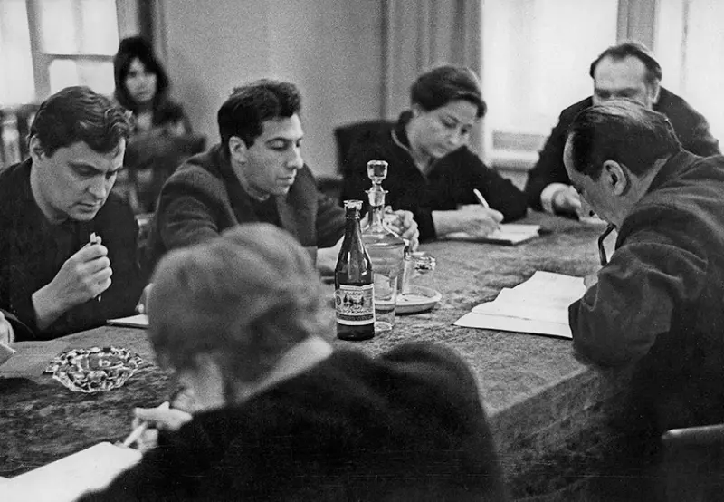 Селебрити-лайф