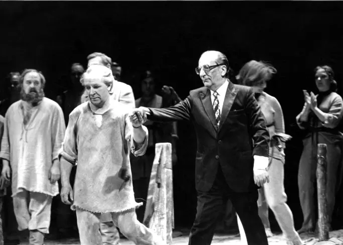 Селебрити-лайф