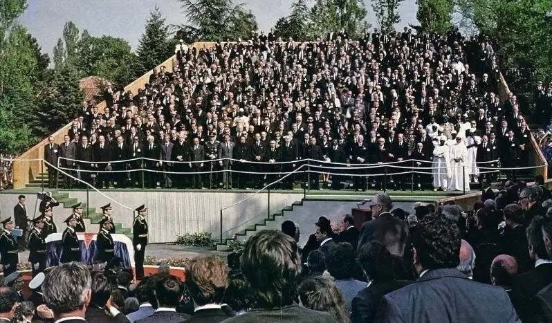 Назад в ХХ век... Вспомнить всё!