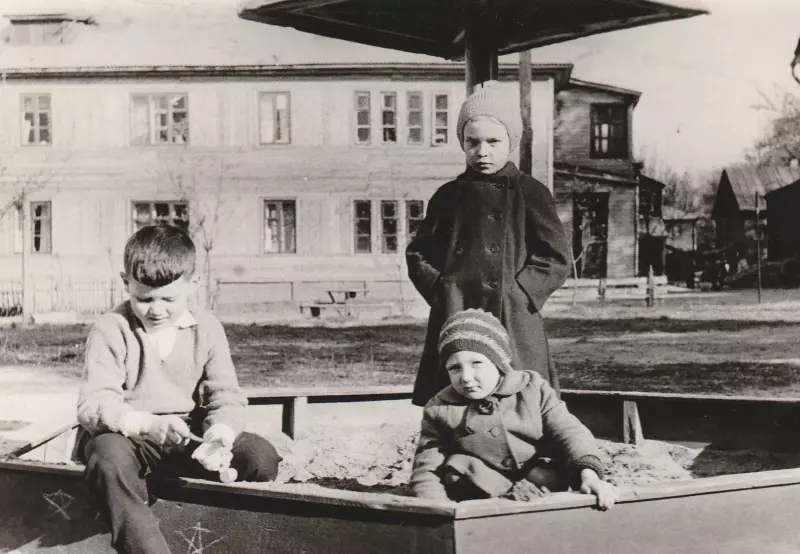 Назад в ХХ век... Вспомнить всё!