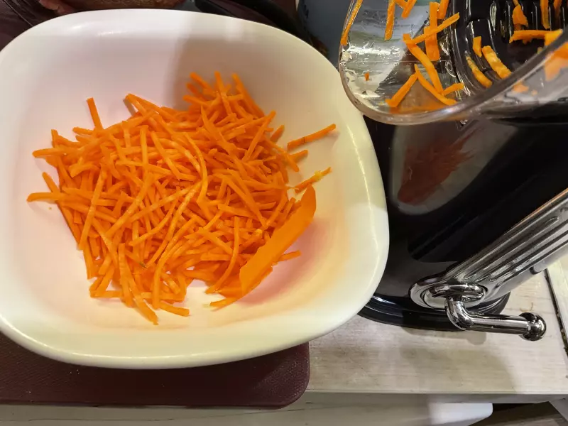 ады9иТёрки и шинковки для овощей, кевларовые перчатки